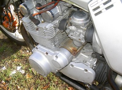 PICT2576.JPG (272.09 KiB) 7726 mal betrachtet Rost inne Ritzen....